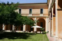 Student's Hostel Della Ghiara