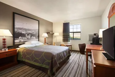 Super 8 by Wyndham Colorado Springs/Afa Area Hotels in Colorado Springs