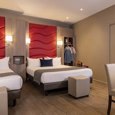 هوتل لينترلود Hotels near حديقة حيوانات باريس