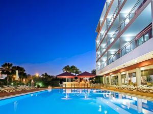 Areias Village Beach Suite Hotel