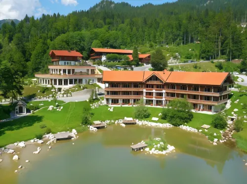 Feuriger Tatzlwurm Hotels in Kiefersfelden