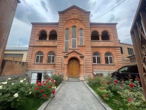 Najaryan's Family Guest House