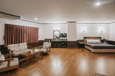 Marine Yensabai Pattaya