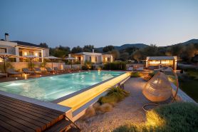 Elies Residences