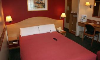 Days Inn by Wyndham Bridgend Cardiff M4