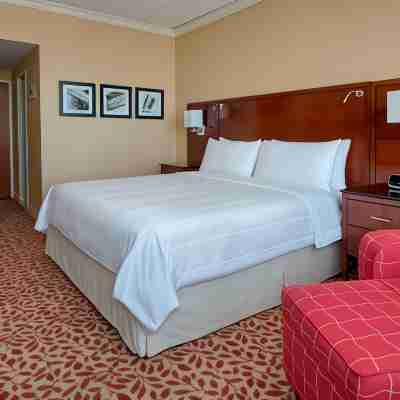 Long Island Marriott Hotel Rooms