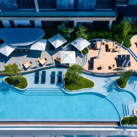 S Sriracha Hotel & Residence