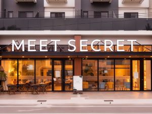 MEET SECRET B&B