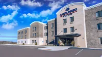 Candlewood Suites Lakeville I-35