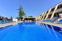 Napa Prince Hotel Apts