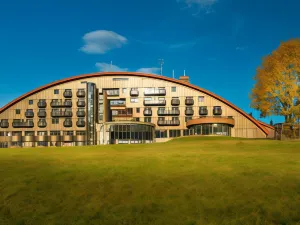 塔特蘭斯卡哈維里納蒙特堡養生 Spa 酒店