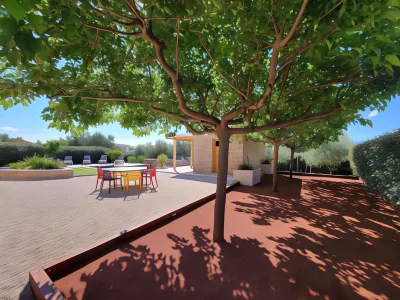 Villa Tropez Hotels in Le Luc