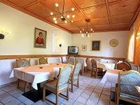 Cozy Apartment in Ruhmannsfelden with Swimming Pool