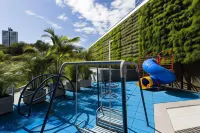 Trend Nova Carlos Gomes - 208 Hotels in Viamao