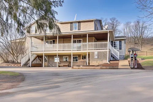 Farmyard Stays Dundee Home Near Hiking Hotels in Wayne Township