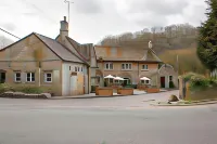 The White Hart Ford Hotels in Castle Combe