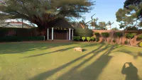 Umdlalo Lodge. - Parkplatz
