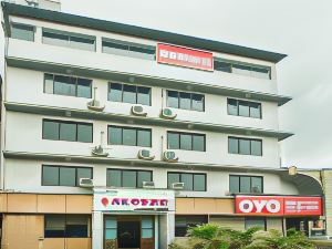 OYO 7727 Hotel Sarovar Grand