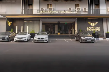 Skyline Hotel & Suite