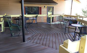 Country Lodge Inn