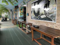 Winggarden Murals House