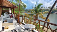 Vala House Hotels in Vypin