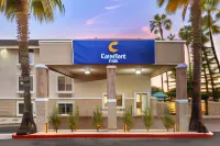 Comfort Inn San Diego Miramar Các khách sạn gần Mira Mesa Market Center