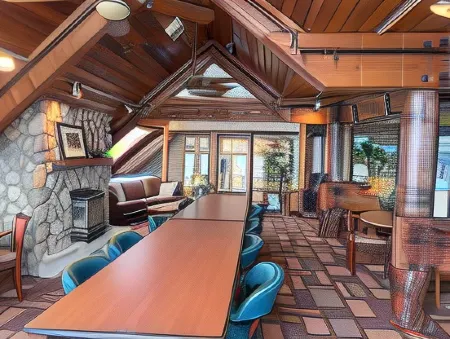 Pinestead Reef Resort