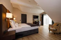 Herzl Hotel Bei Erding Hotel di Ebersberg