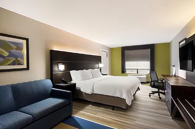 Holiday Inn Express & Suites Newton Sparta Hotels in Frankford