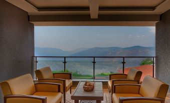 Cloud Mist Resort and Spa