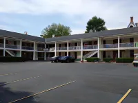 Motel Town House Hotels in Bedford Township