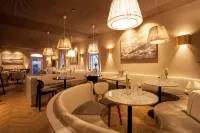 Ebner - Boutique-Hotel & Konditorei - فطور