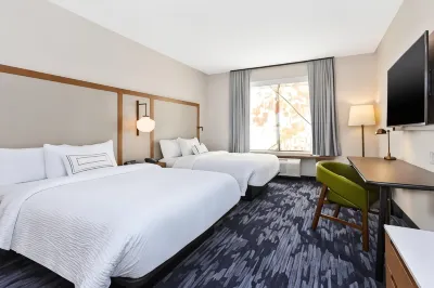 Fairfield Inn & Suites Cincinnati Airport South/Florence فنادق في Boone County