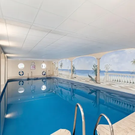 Crown Resorts Club Marbella