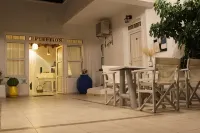 吉安諾里斯酒店 - 2星級