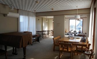 Orange Pension