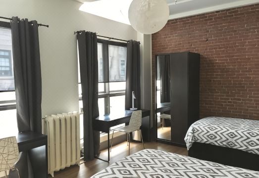 3. 그랜빌 홀 레지..