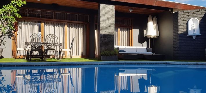 A' Queenslin Guesthouse Hotels in Paarl