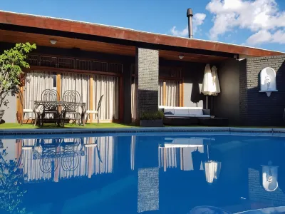 A' Queenslin Guesthouse Hotels in Paarl