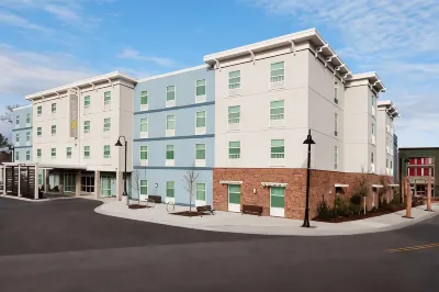 Home2 Suites by Hilton Mt. Pleasant Charleston Hotels near lululemon