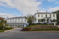 The Federal Hotel dekat Bowdoin College Visual Arts Center
