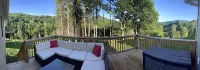 Beautiful mountain cottage - 2br 2ba - close to everything!!