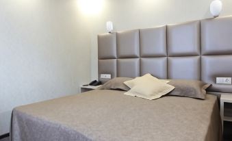 Hotel Maxim