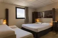 Fasthôtel Clermont Sud - Parking