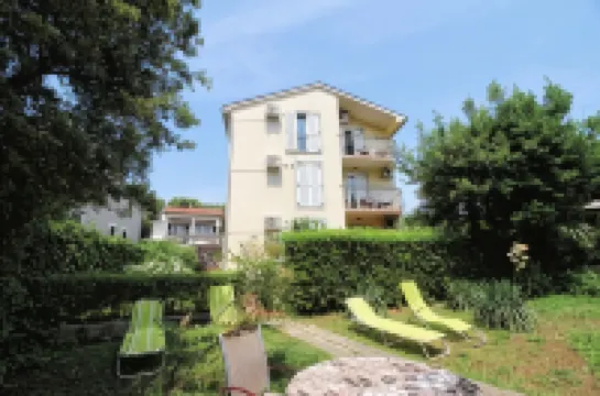 Apartments Villa Borik