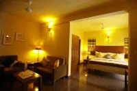 Justa Indiranagar Hotel di 