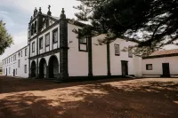 Azores Youth Hostels - Pico Hotels in S.Roque do Pico