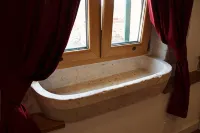 Oblivion Luxury Rooms - B&Bs (Bed and breakfast)