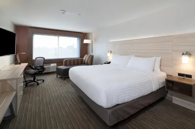 Holiday Inn Express & Suites Logansport